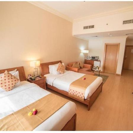 Al Safir Tower - Residence Manama Exterior photo